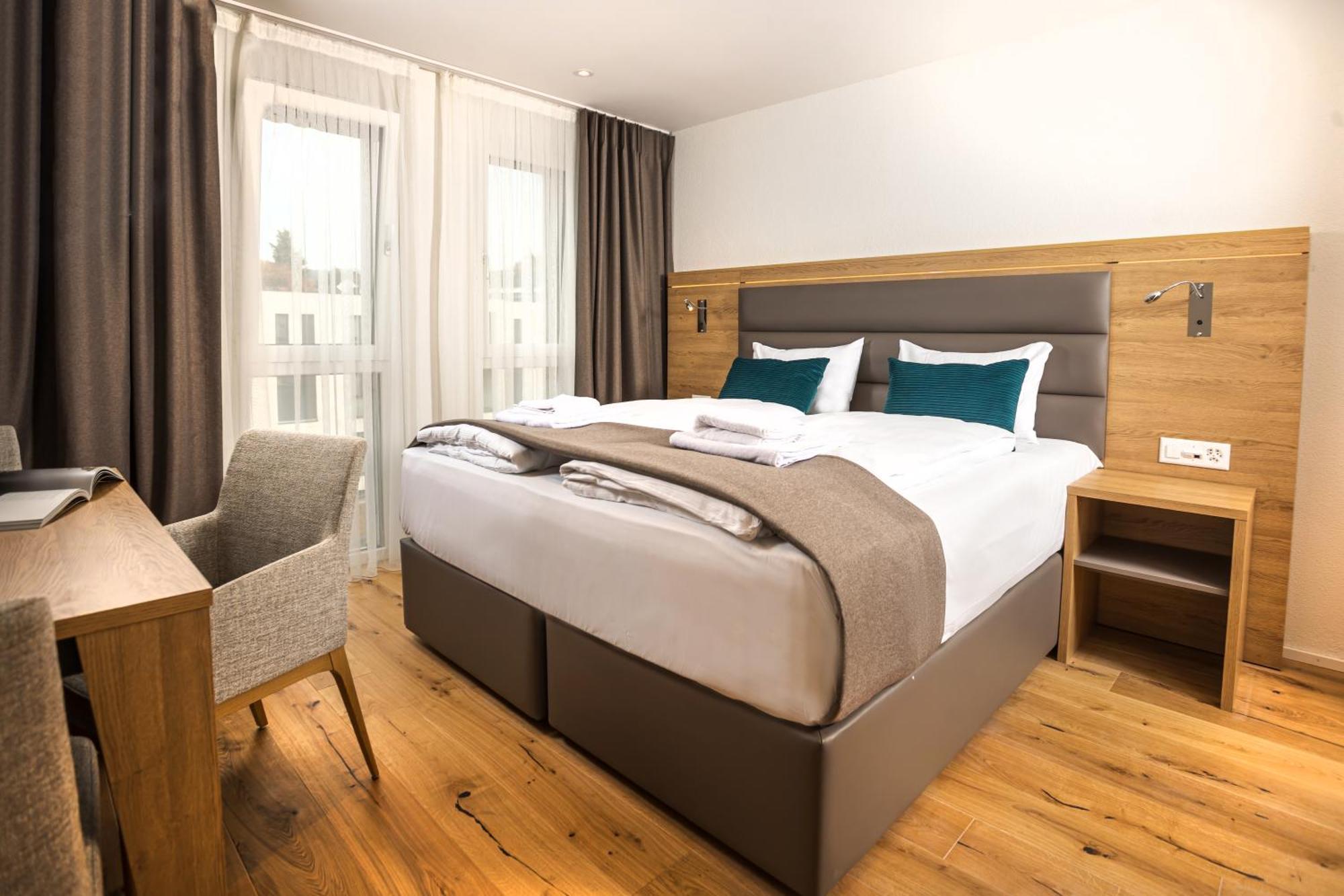 Lms - La Maison Suisse - Doettingen 4*